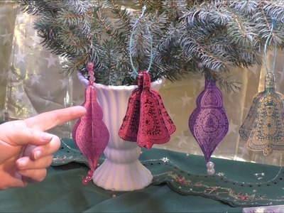 Weihnachtskugeln selber machen aus Papier mit Stempeln und 3 D Stempelfarben