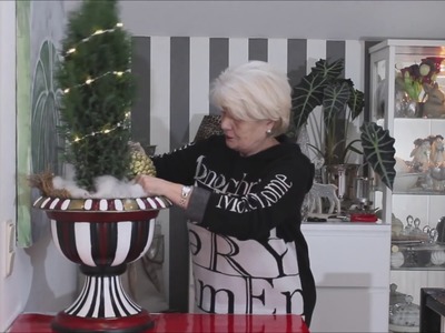 DIY Weihnachtsdeko für Draussen. " Bunter Blumenkübel" -Bärbels Wohn & Deko Ideen