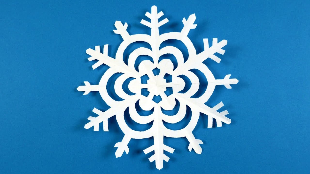 Schneeflocken basteln mit Papier fur Weihnachten? DIY Sterne Bastelideen - Deko Weihnachtsbasteln