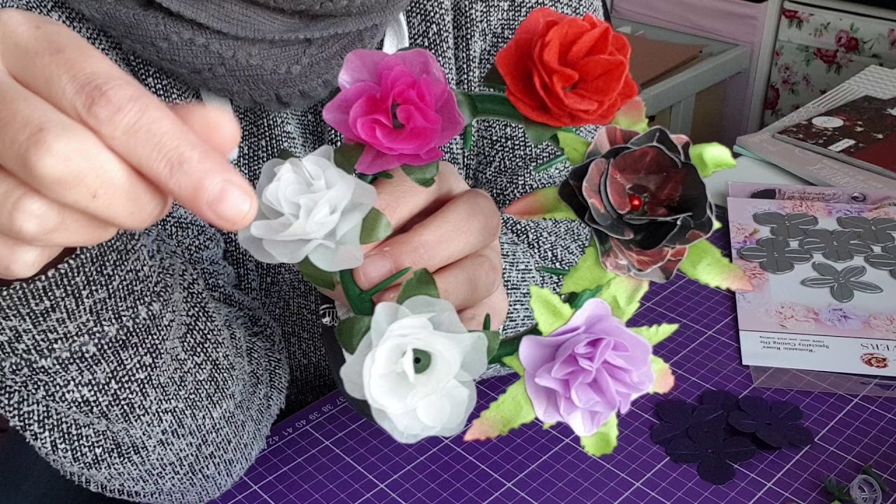 Craft Buddy Forever Flowerz Rosen Stanzen