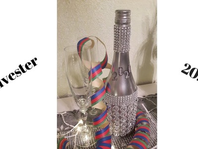 DIY, ein Geschenk zu Silvester, eine glitzernde Silvesterflasche