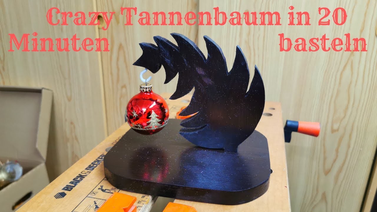 Crazy Tannenbaum -  Weihnachtsdeko mit Dekupiersäge basteln in 20 Minuten