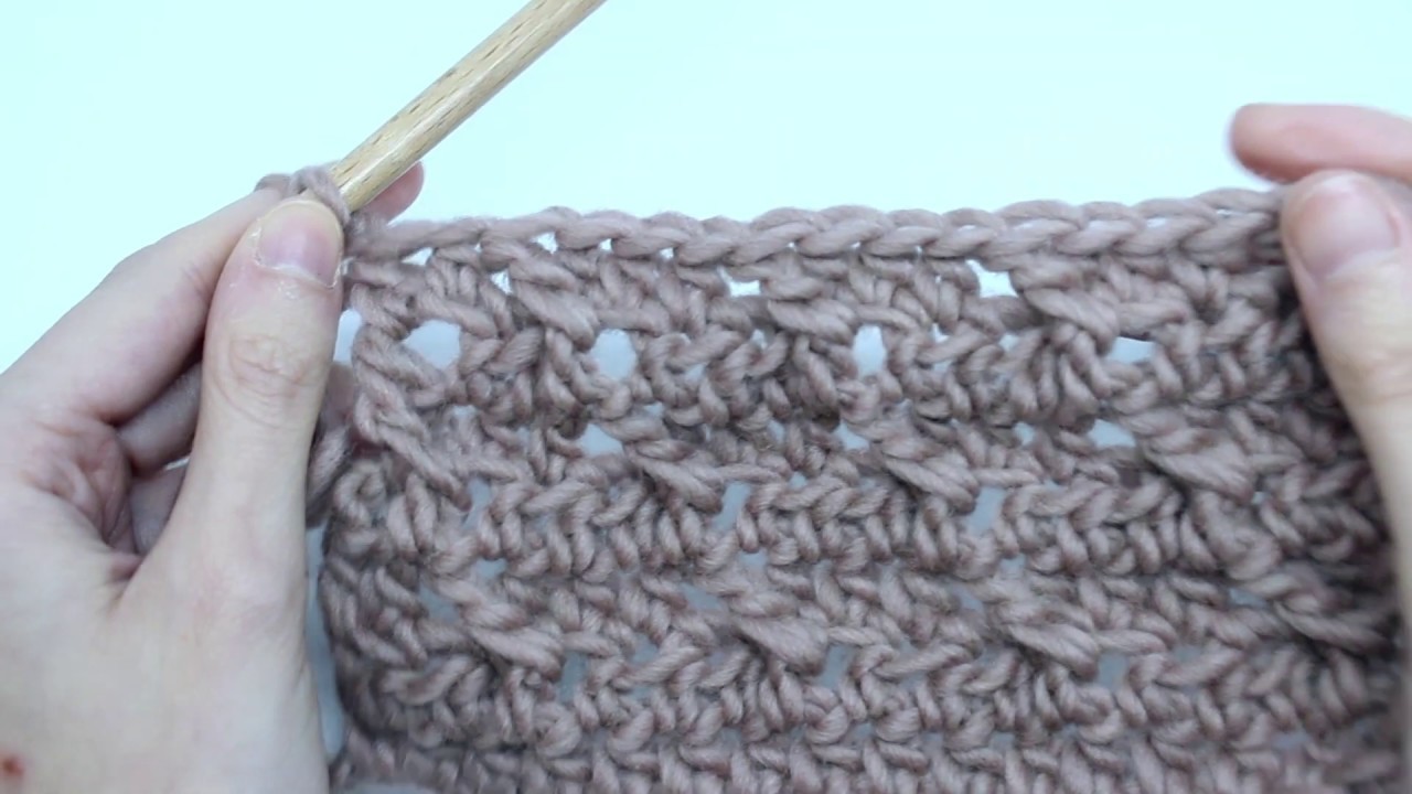 Wie man Diagonal-Muster in einem Relief häkelt | We Are Knitters