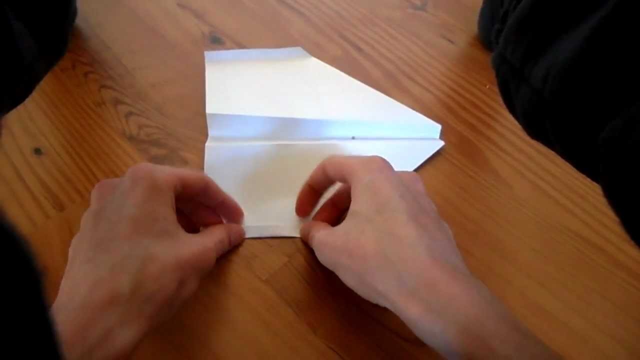 "Normaler" Papierflieger [TUTORIAL]