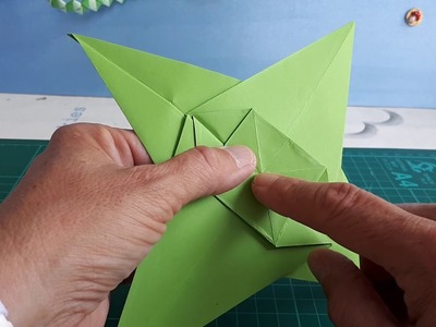 ORIGAMI Passagier Flugzeug falten