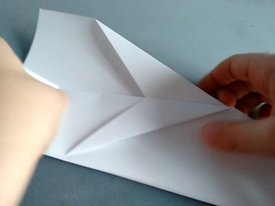 Papierflieger basteln