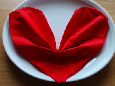 Servietten falten Herz für Muttertag, Hochzeit, Valentinstag, Weihnachten Geburtstag W+