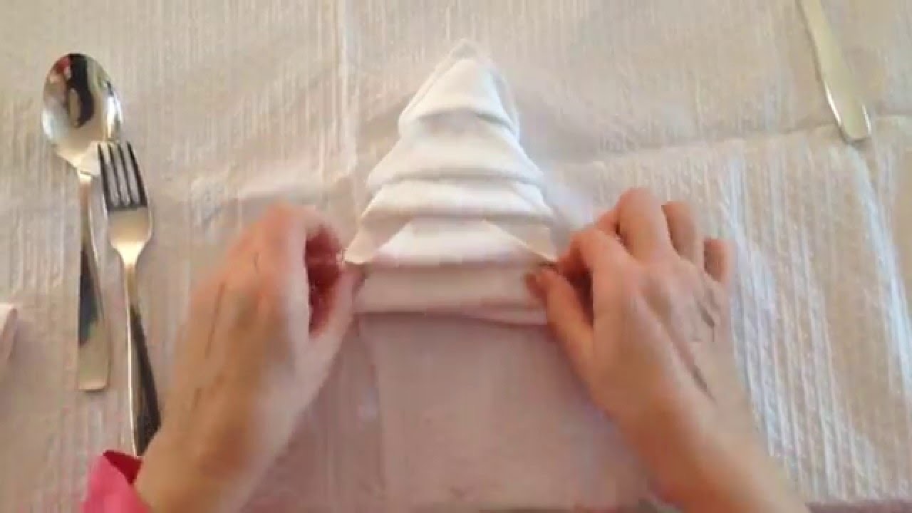 How to fold cloth napkins for Christmas Dinner. Super einfach Stoffservietten falten II SARA MORA
