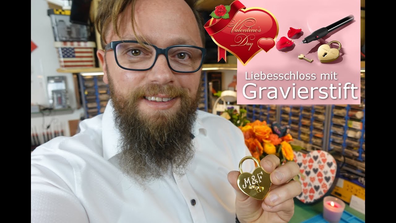 Keine Ahnung? Was für ein Valentinstag Geschenk für deine Liebe? ❤️ Hm? Ein Liebesschloss mit Gravur