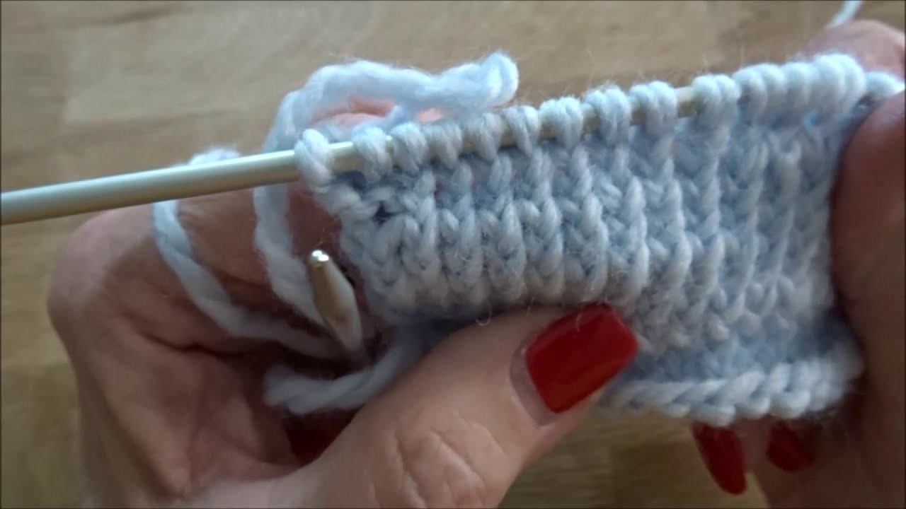 Rechts verschränkte Masche