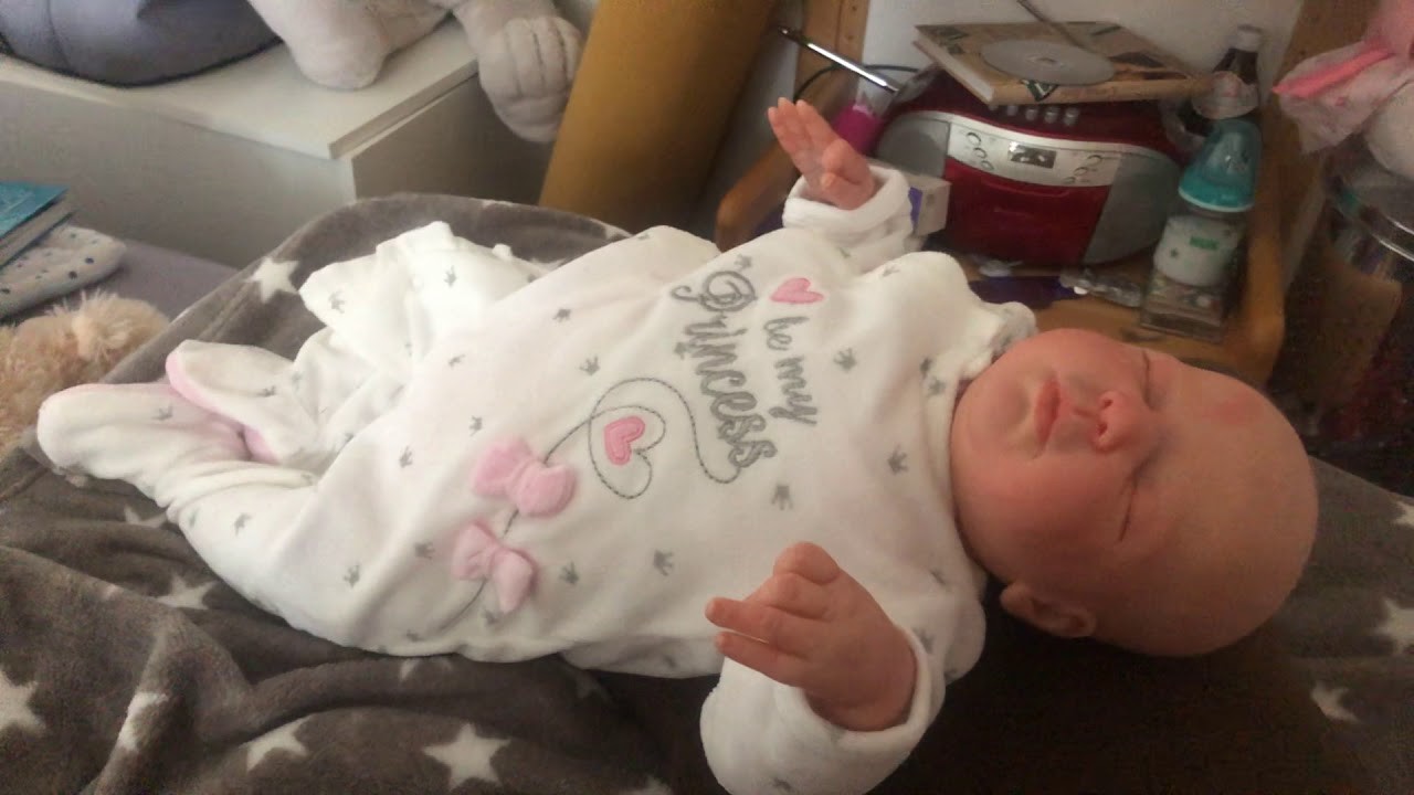 Wie heißt Xaver MATHIAS Zwillingsschwester? Rebornpuppen Hobby