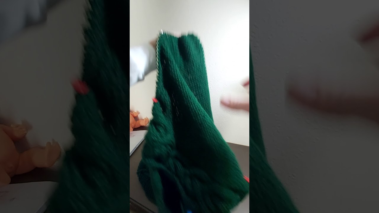 Wie machen den Pulli mit Zopf mehr breitere