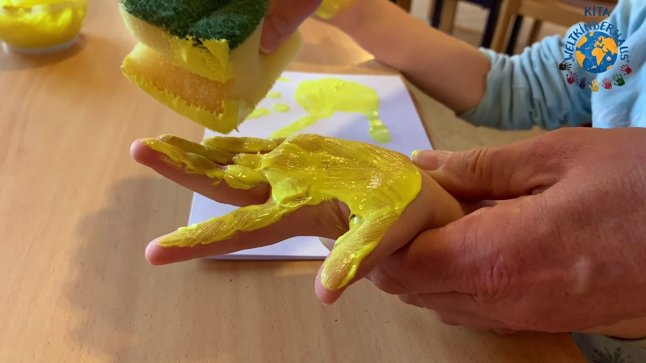 Osterkarte mit Küken- Neues aus der Kita