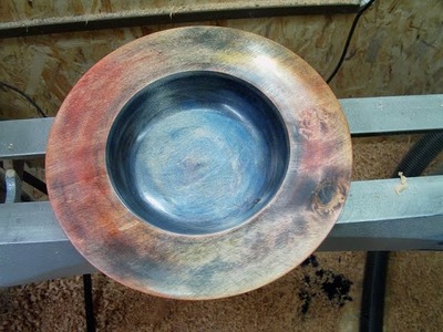 Roberts Drechselbude - Erlenschale mit Farbe