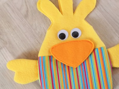 Süßes Osterküken aus Stoff zum Befüllen selber basteln (Osternest). Easter chick craft for kids