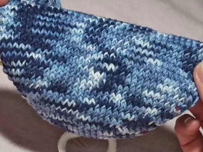 Mund-Nasen-Maske gestrickt