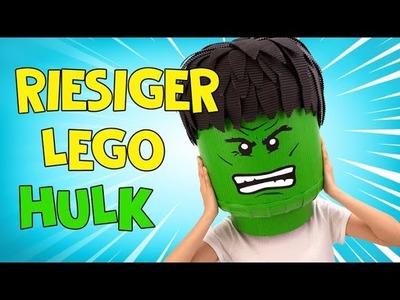 Riesiges DIY-Lego-Hulk-Kostüm aus Pappe