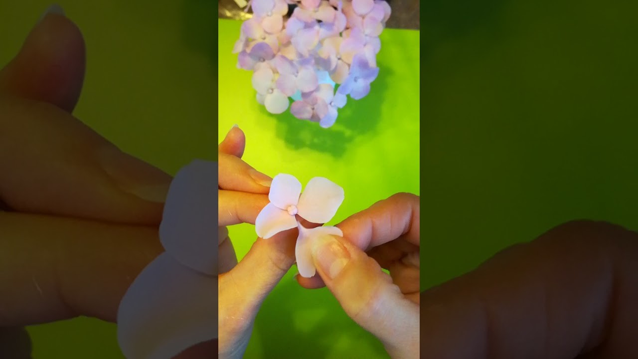 DIY Kaltporzellan. Hortensienblüten. Blumen selber machen. Lufttrockende Modelliermasse. Teil 2