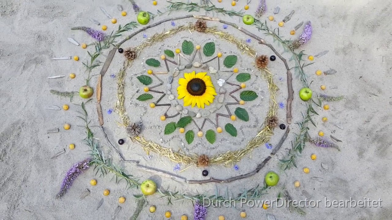 Sommer-Mandala | Basteln mit Naturmaterialien - Hello Bee