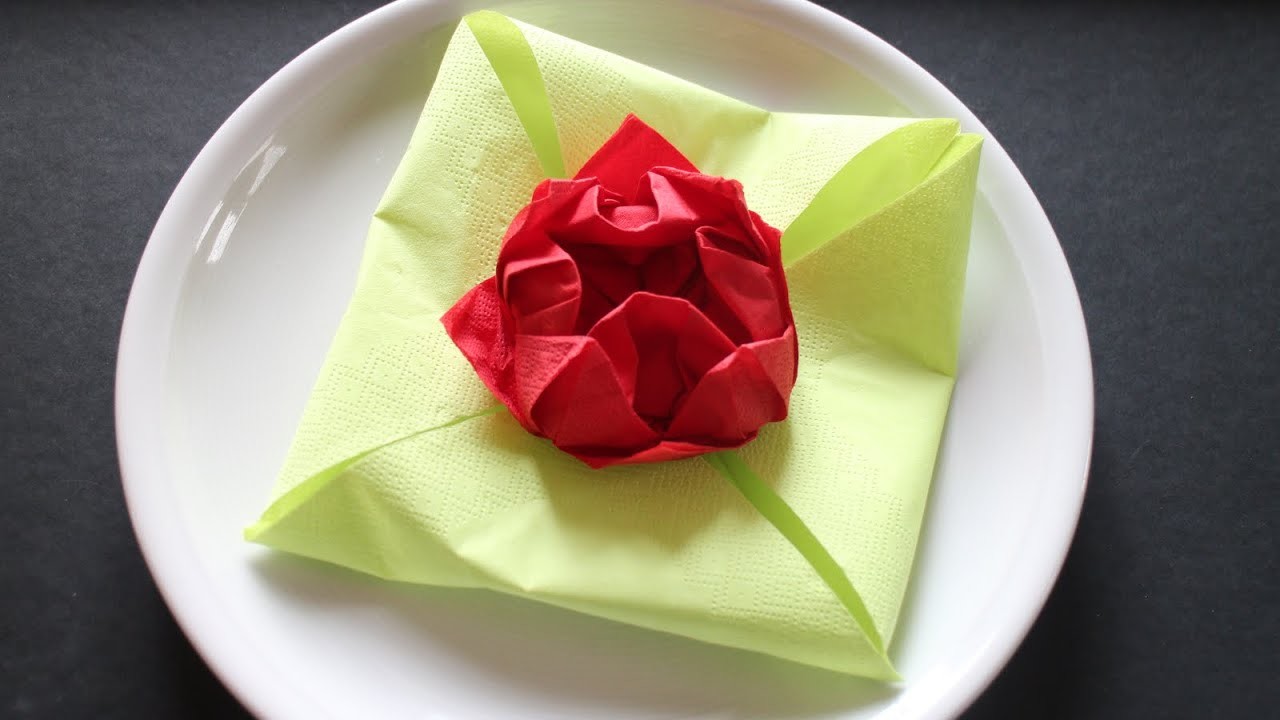 Rose selber falten aus Servietten DIY für Muttertag, Geburtstag, Hochzeit & Weihnachten [W+]