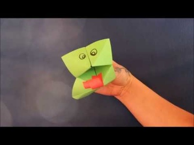 Der kleine, grüne Frosch aus dem Teich