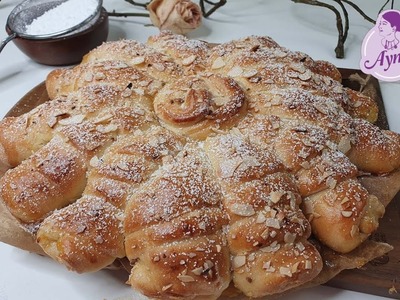 Hefegebäck mit Aprikosen Marmelade Füllung