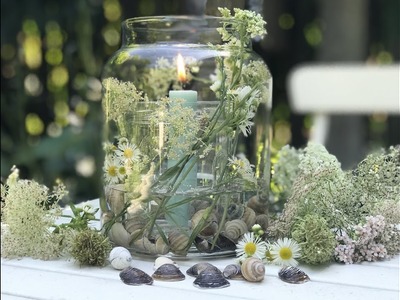 DIY. #Sommer Windlicht mit Wiesenblumen und Blumen Tischdeko mit Kräutern. Gläser upcycling
