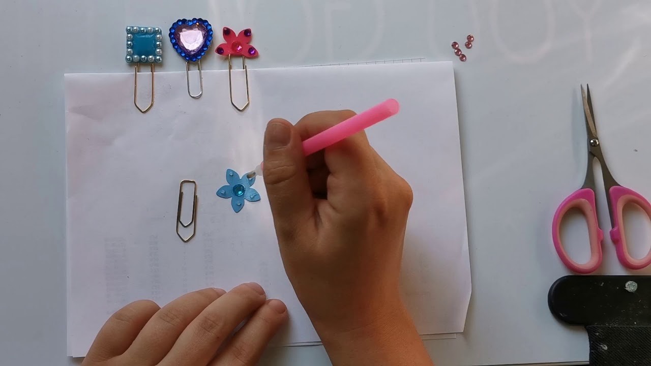 Strass paper clips basteln Anleitung