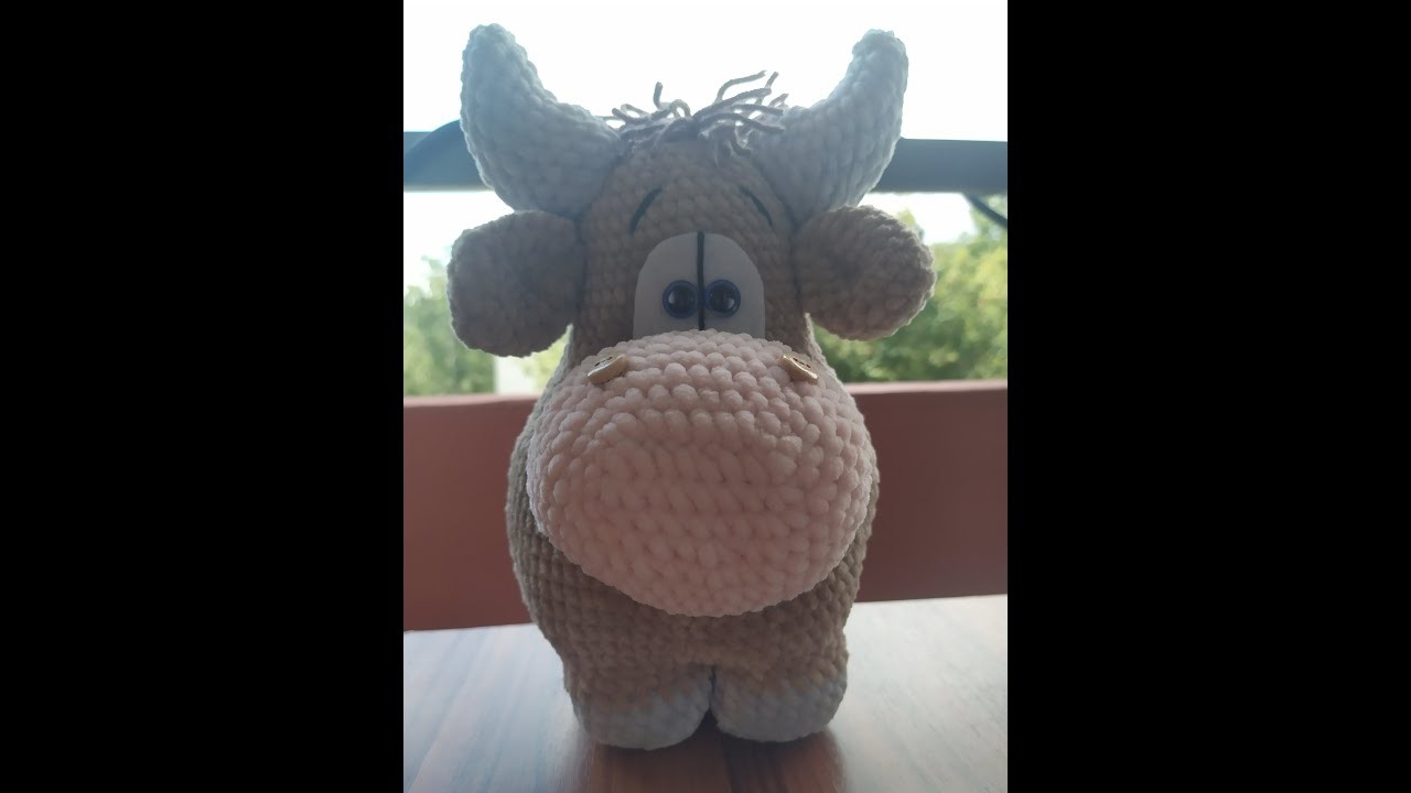 Amigurumi ,Ochsen, Stier,Anleitung, Häkelanleitung, Ein gehäkelte Ochsen, Teil 1 Pfoten und Körper