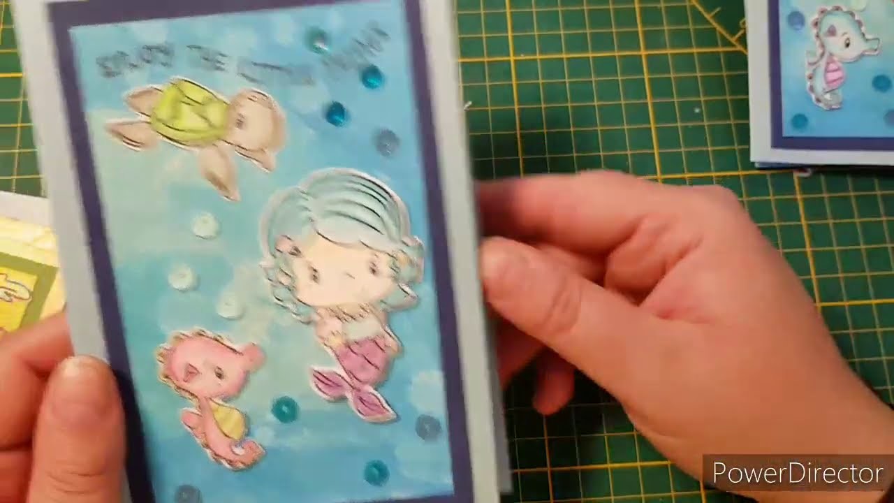 Craft Update Karten, Paper Clips und Papierrosetten