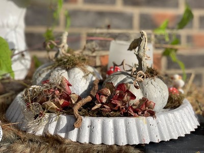 DIY - Beton-Kürbisse herstellen. Bastelanleitung für Herbst-Dekoration. Woolhouse.de