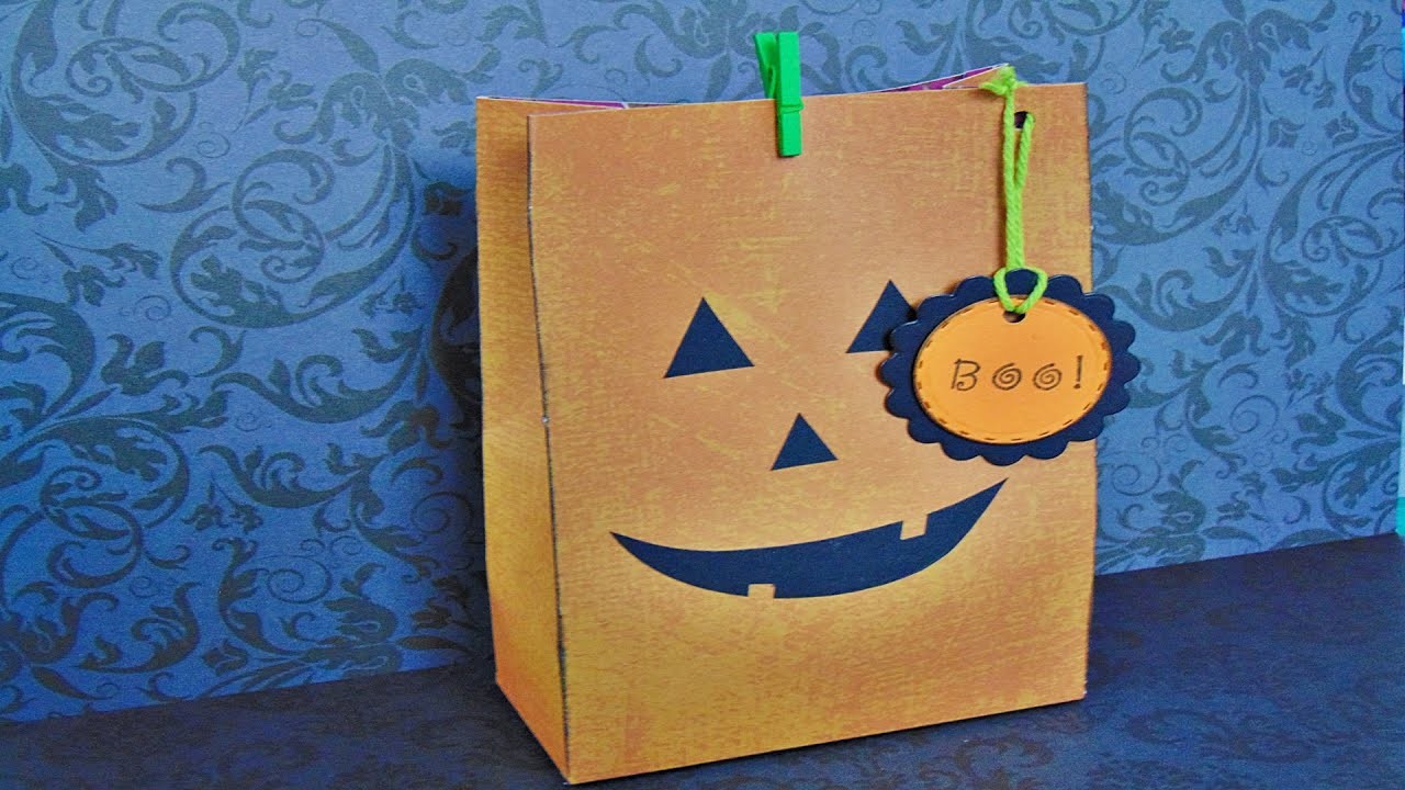 Basteln: Halloween Kürbis Tüte selber machen. Basteln mit Papier