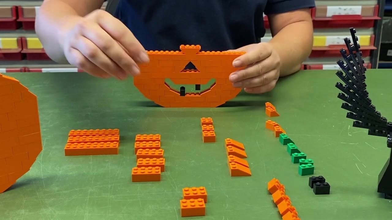 DIY LEGO Halloween Dekoration - Halloween Kürbis