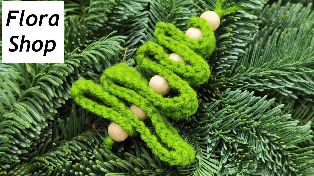 Bastelideen für Weihnachten: Tannenbaum selber machen, Baumschmuck, Geschenk Anhänger häkeln
