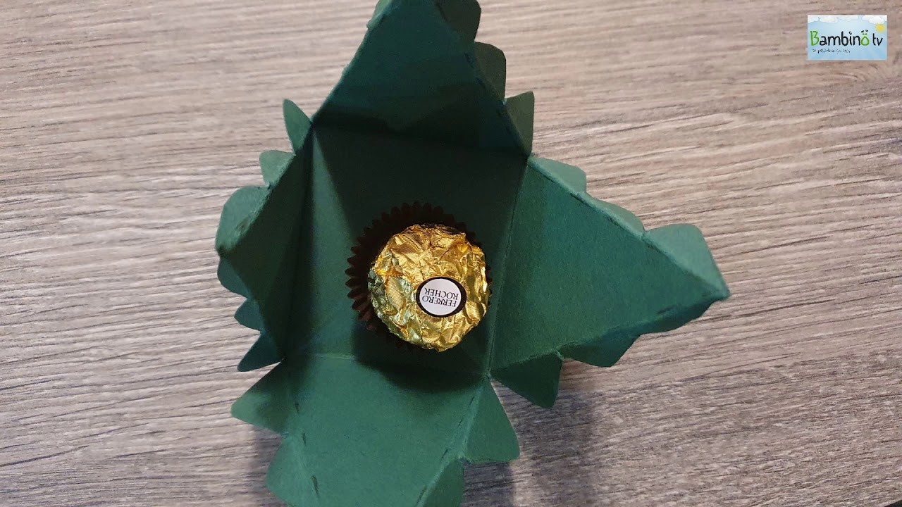 DIY Adventsbasteln Gefüllte Weihnachtsbäume