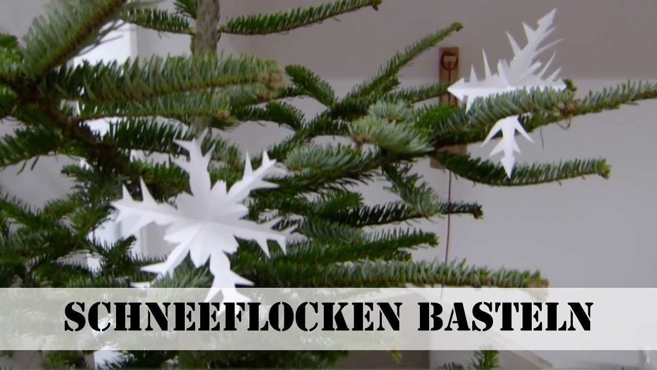 Papier-Schneeflocken falten