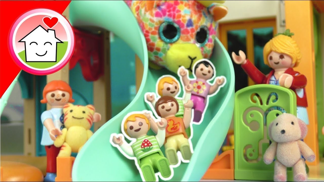 Playmobil Film Familie Hauser - Kuscheltiertag in der Kita - Geschichte für Kinder
