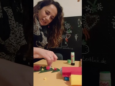 Weihnachtsbasteln mit Kleinkindern, Tannenbaum, 21. Tütchen www.tagesmutti-elsterblick.de