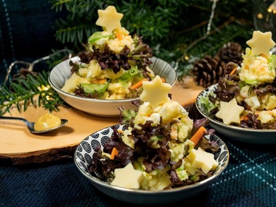 Weihnachtliche Salattannen aus japanischem Kartoffelsalat