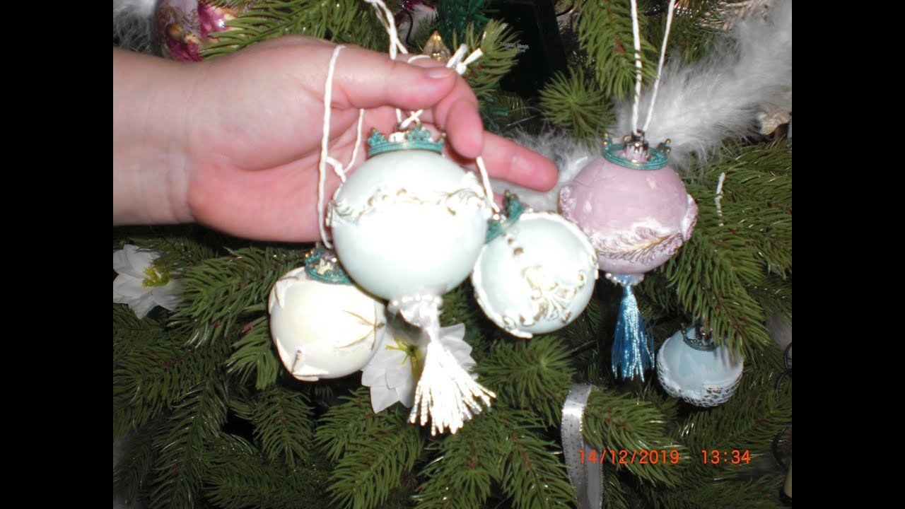 Weihnachtsbaumkugeln im Vintage Style. Christmas Ornaments