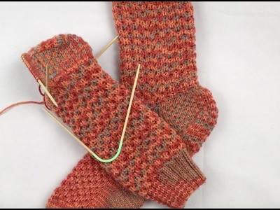 Neko Bambus Flex Strickspiel | Socken mit Wabenmuster