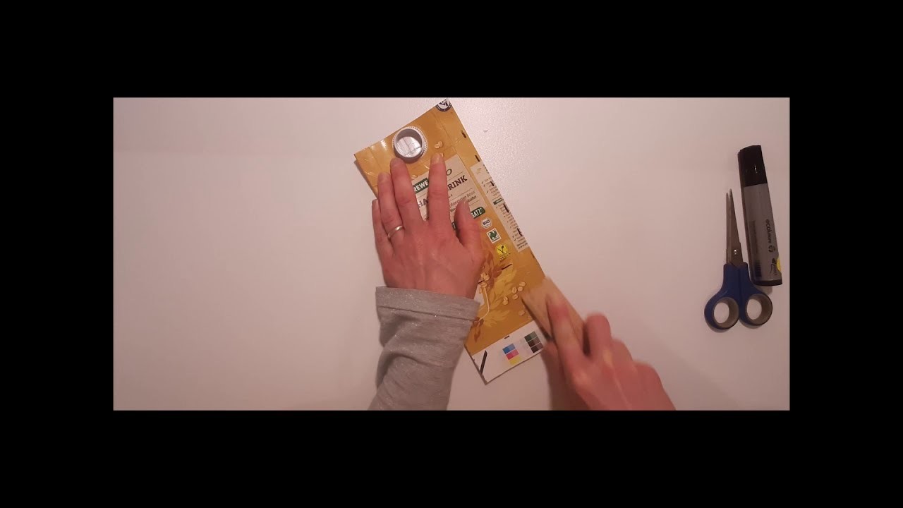 Rohstoff Metall Upcycling Tetra Pak Geldbeutel - Aluminium - Falten - Falzen - Einteilung in Drittel