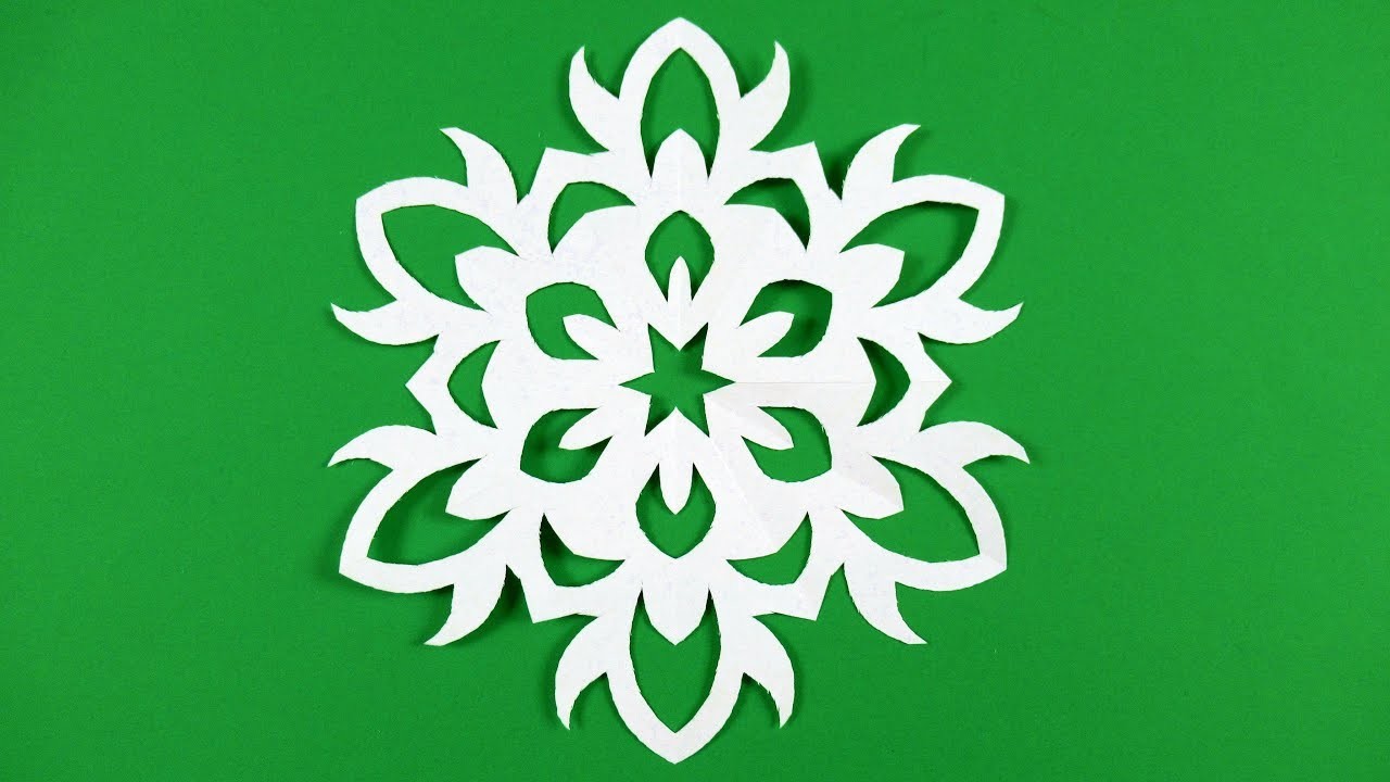 Schneeflocken basteln mit Papier fur Weihnachten? DIY Sterne Bastelideen - Deko Weihnachtsbasteln