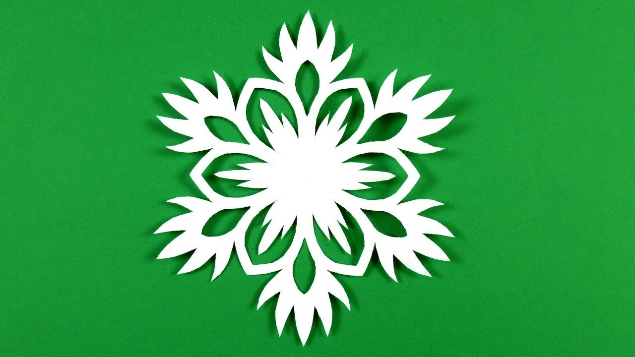 Schneeflocken basteln mit Papier fur Weihnachten? DIY Sterne Bastelideen - Deko Weihnachtsbasteln