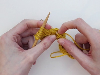 Wie man ein Gänseblümchenmuster strickt | We Are Knitters