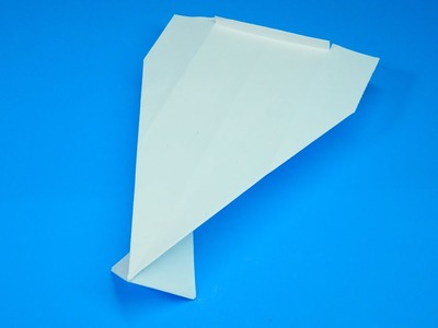 Papierflieger falten. Beste Papierflugzeuge. Origami Papierflieger selber bauen