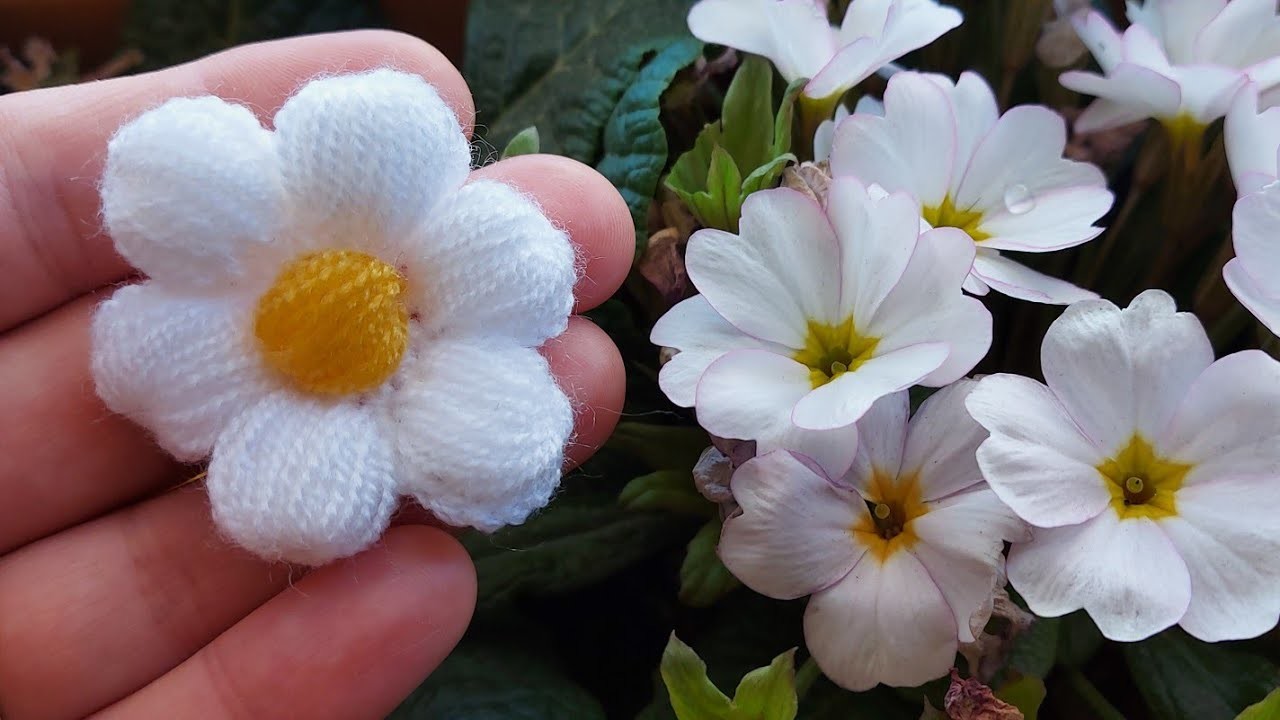 How to crochet a puff stitch flowers.  easy crochet flower pattern making. diy flower