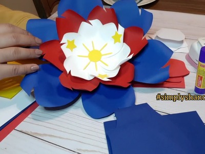PHILIPPINES FLAG STYLE-PAPER FLOWERS |