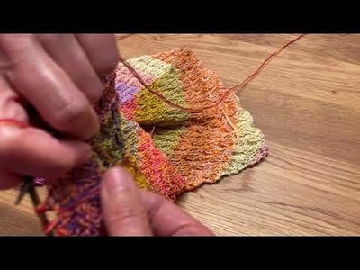 DIY Stricken: Fäden direkt beim Stricken einweben - kein Faden vernähen