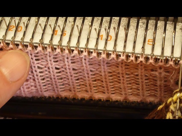 Knopfloch reli fertig und Gestrick einhängen